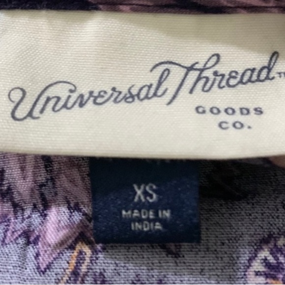 Universal Thread Women's Puff Long Sleeve Smocked Blouse - Picture 5 of 14